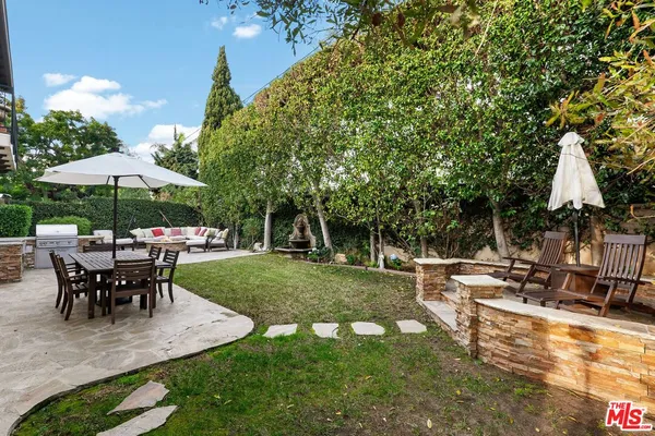 $4,395,000 | 3522 South Barrington Avenue, Los Angeles, CA 90066