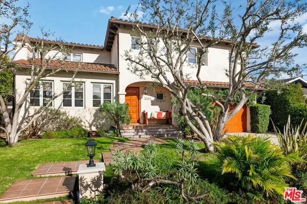 $4,395,000 | 3522 South Barrington Avenue, Los Angeles, CA 90066