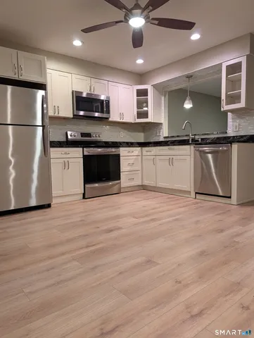 $174,900 | 975 Meriden Road, Unit 36, Waterbury, CT 06705