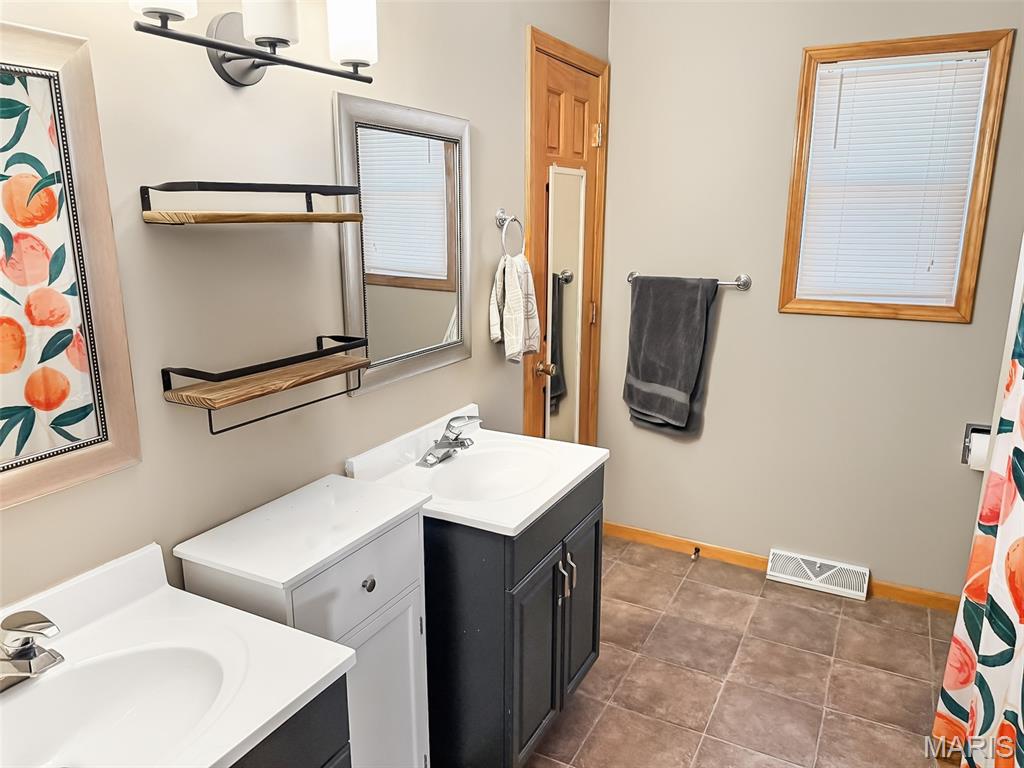 12 Champlain Drive Springfield, IL 62707 - Photo 15 of 21