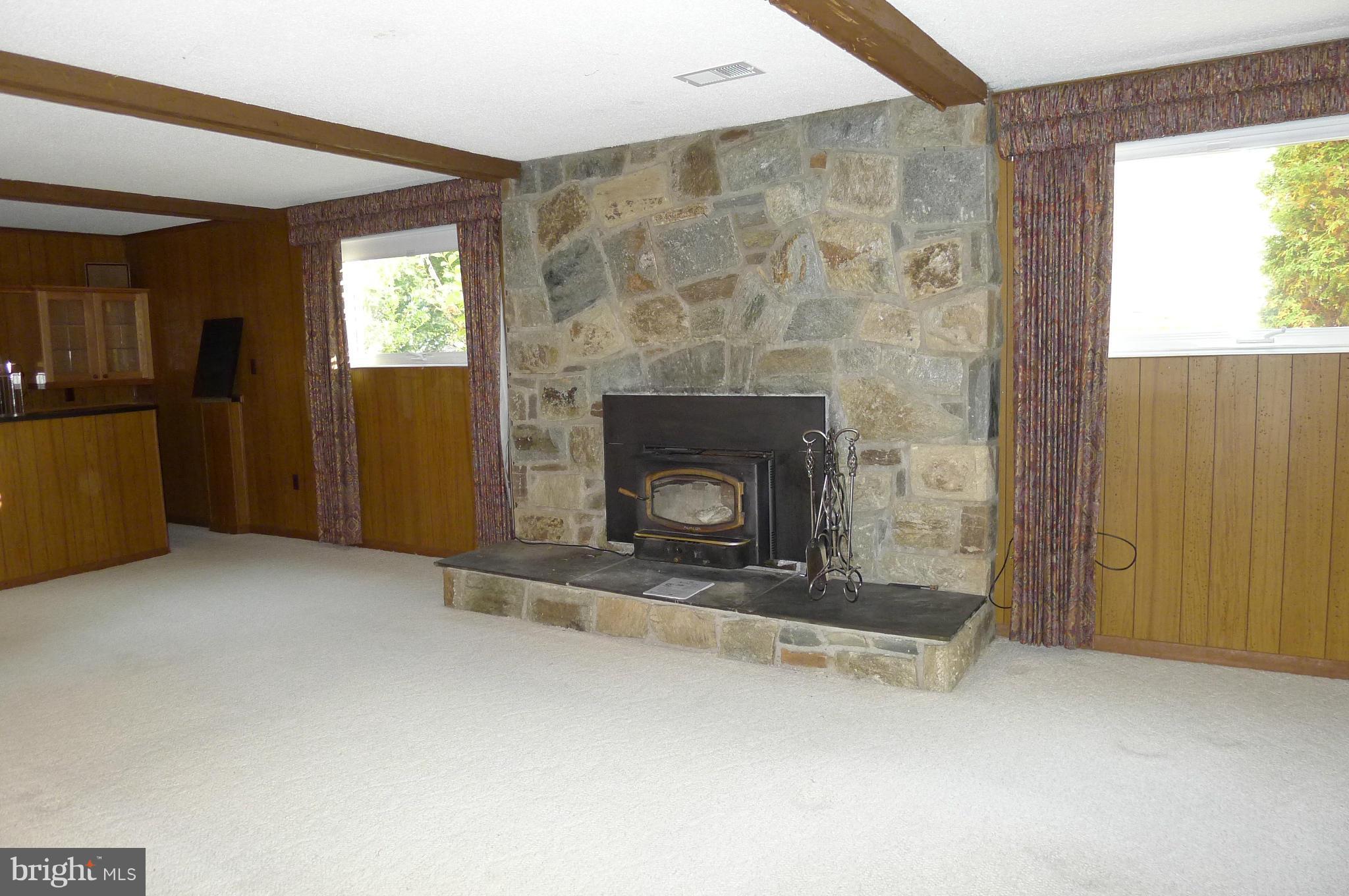 6015 Commack Court Springfield, VA 22152 - Photo 17 of 28 Beautiful Stone Hearth Fireplace