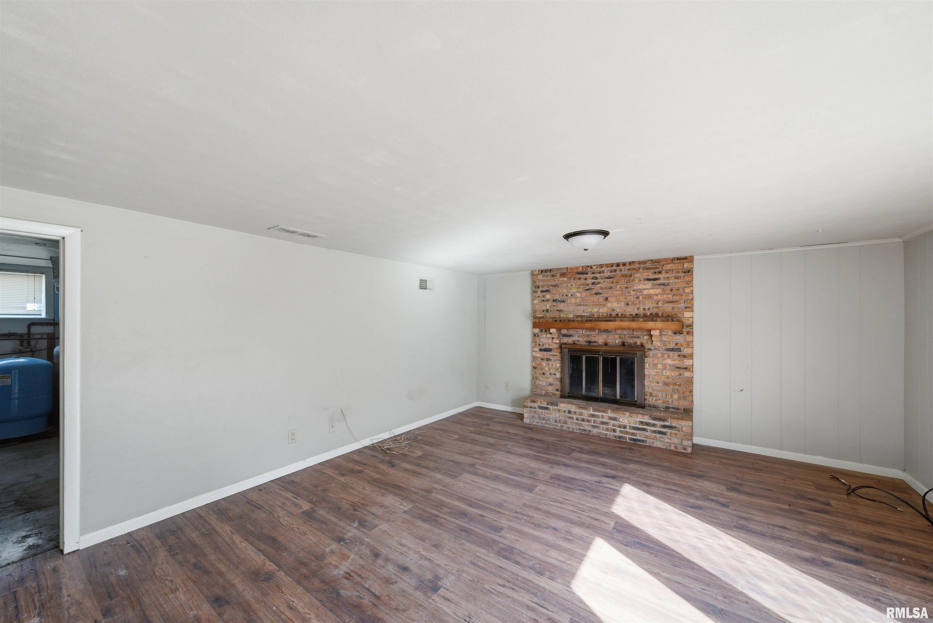 6314 North Mcclellan Road Elmwood, IL 61529 - Photo 31 of 40