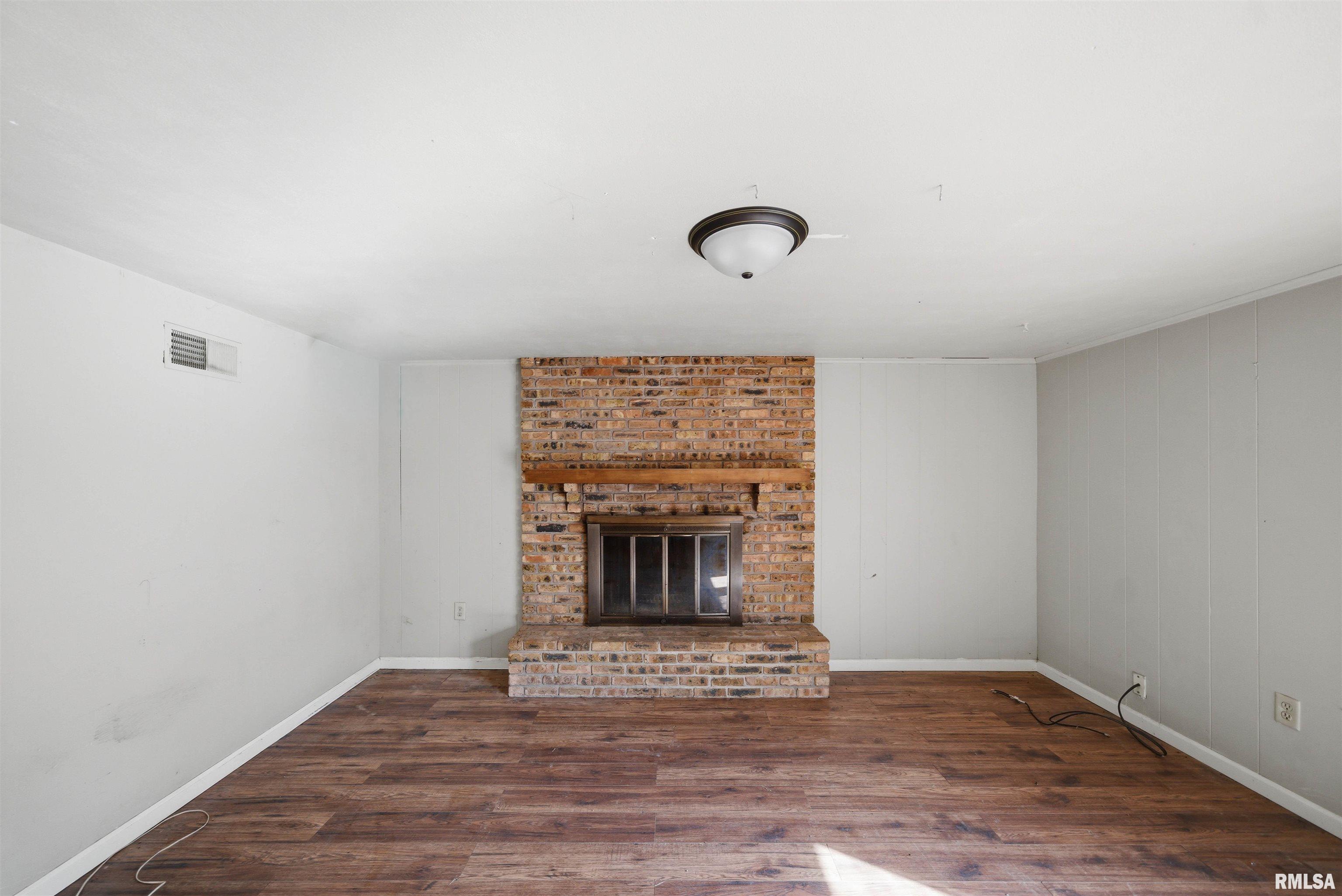 6314 North Mcclellan Road Elmwood, IL 61529 - Photo 33 of 40