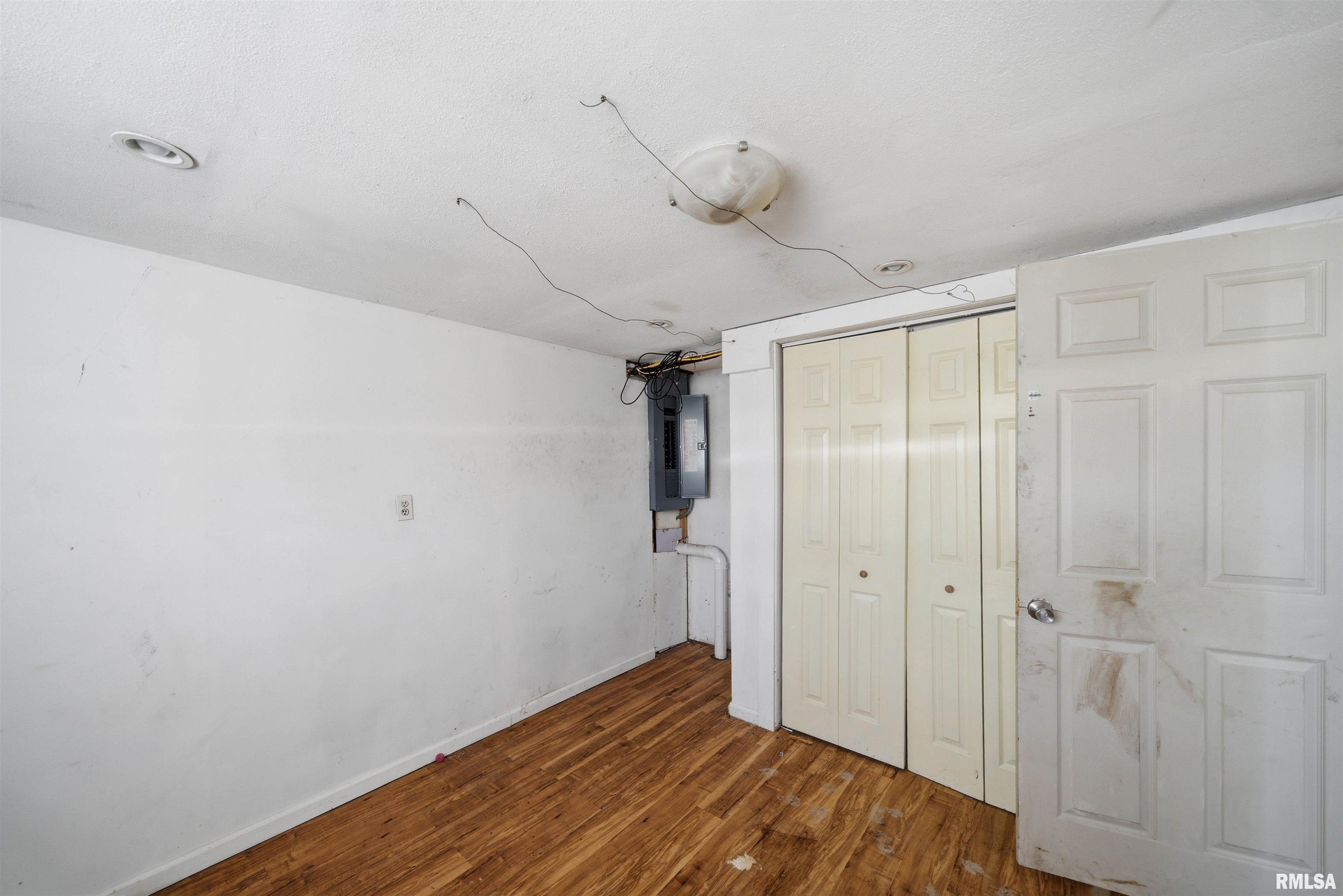 6314 North Mcclellan Road Elmwood, IL 61529 - Photo 37 of 40