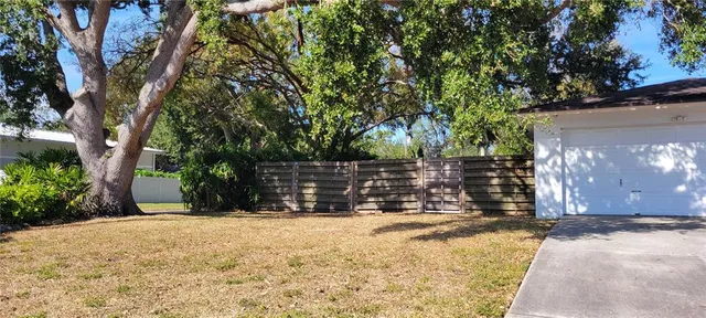 $650,000 | 2515 Clematis Street, Sarasota, FL 34239