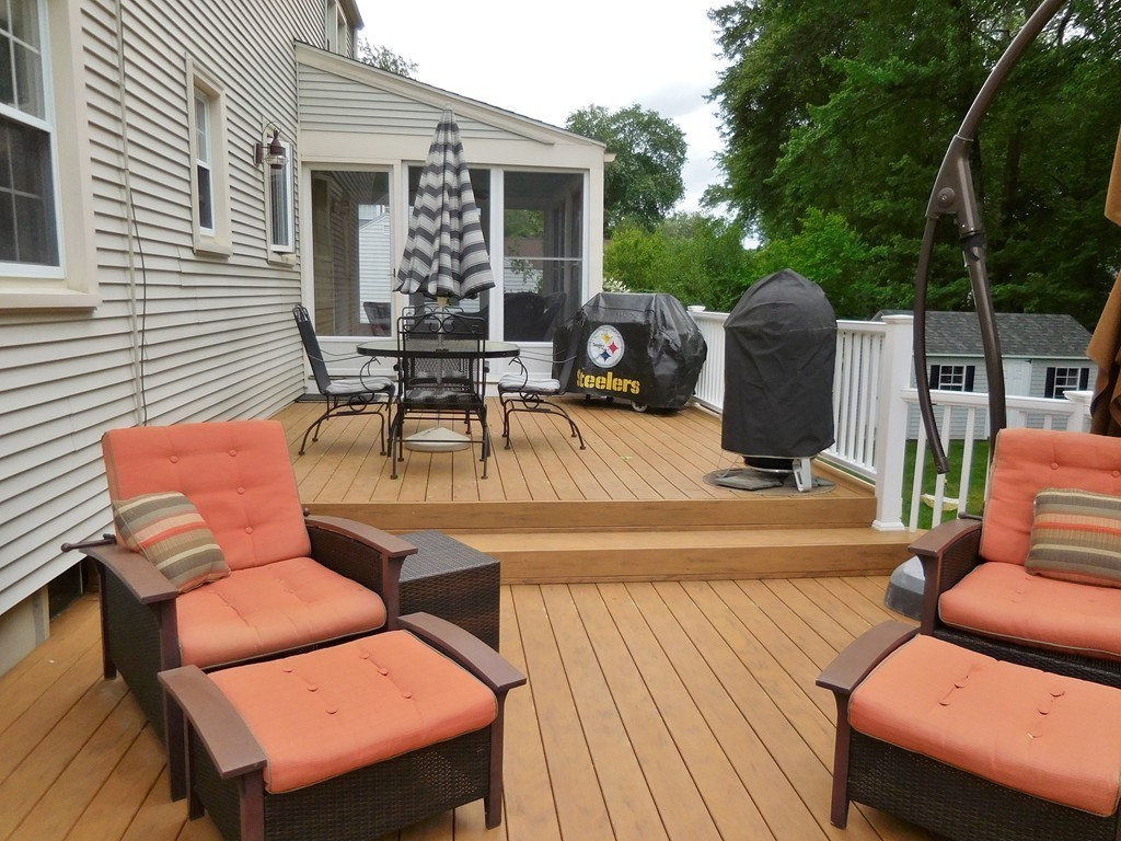 183 Falmouth Road West Springfield, MA 01089 - Photo 2 of 21 Gallery Image 2