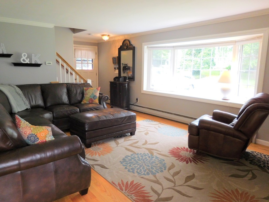 183 Falmouth Road West Springfield, MA 01089 - Photo 7 of 21 Gallery Image 7