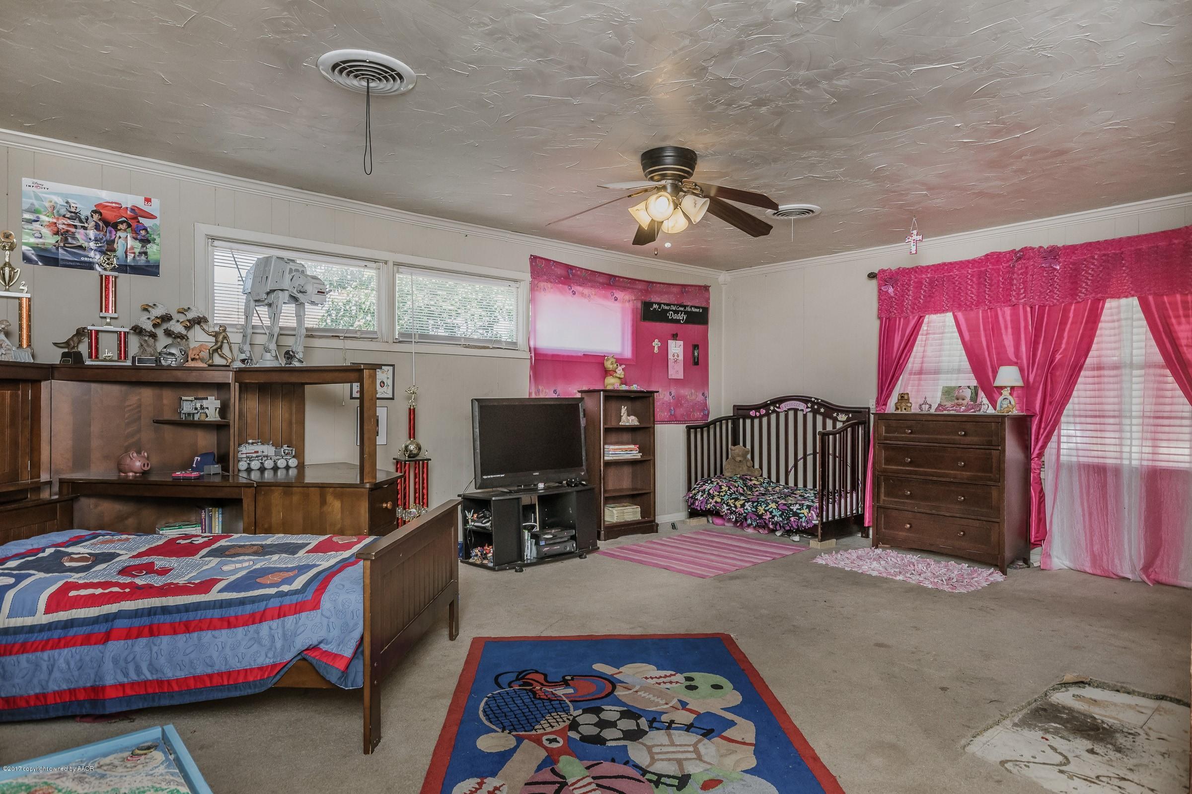 4704 South Bryan Street Amarillo, TX 79110 - Photo 15 of 20 014_Den_
