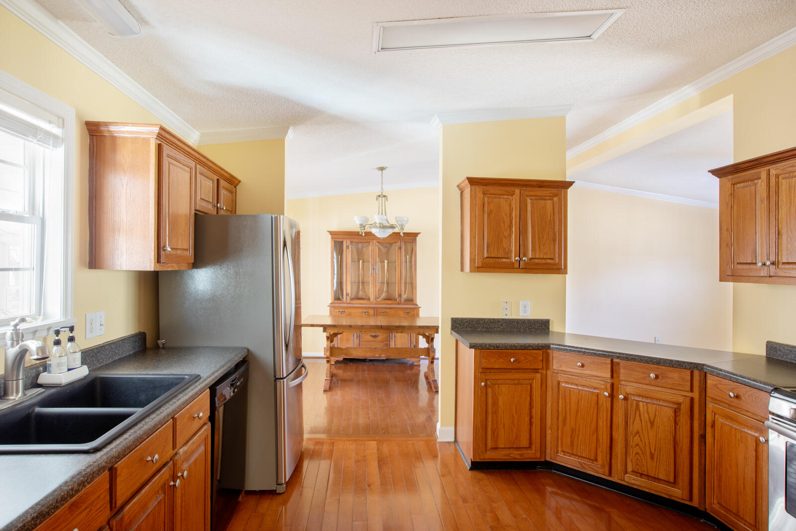 5673 Dixie Plantation Road Hollywood, SC 29449 - Photo 2 of 66 4U8A8438
