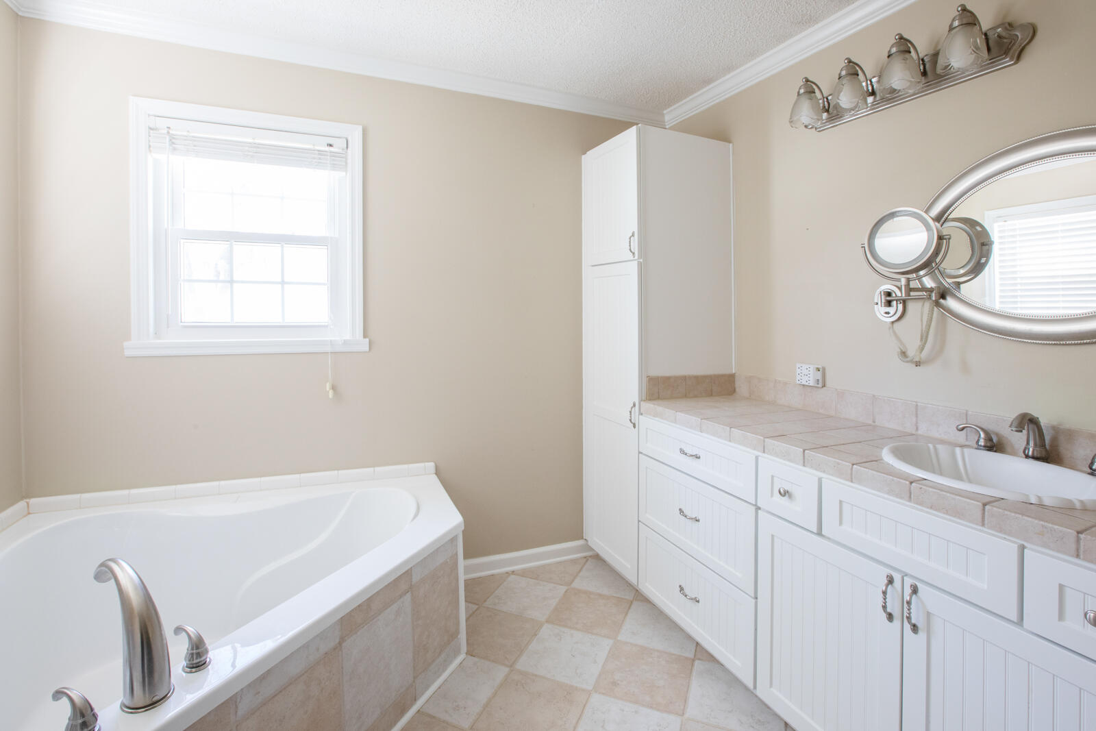 5673 Dixie Plantation Road Hollywood, SC 29449 - Photo 3 of 66 4U8A8498