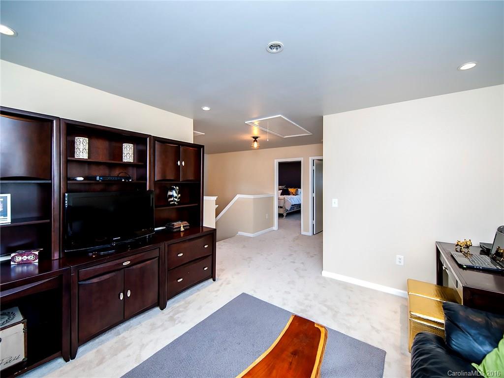 4306 Red Hook Road, Unit 303 Monroe, NC 28110 - Photo 11 of 24 Gallery Image 11
