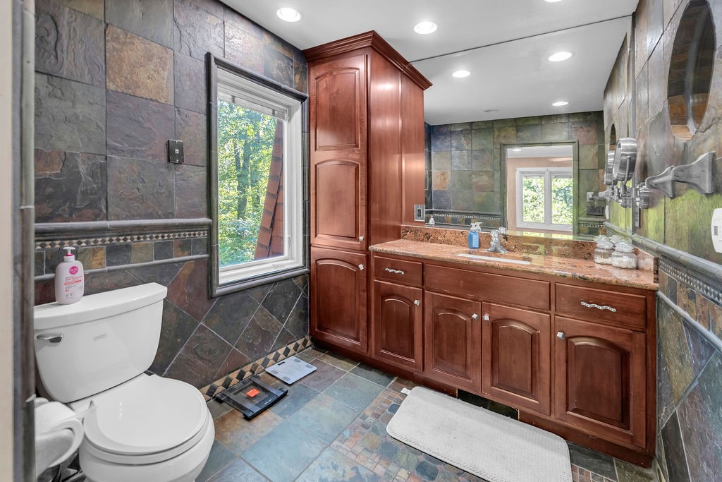 3540 Forest Parkway Decatur, IL 62521 - Photo 18 of 38