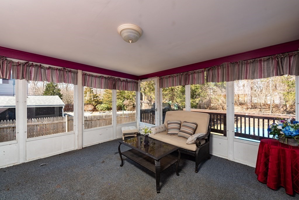 159 Spruce Road Norwood, MA 02062 - Photo 9 of 10 Gallery Image 9
