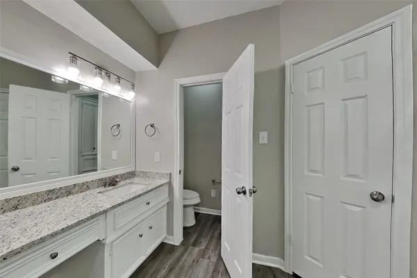$2,650 | 8015 Democracy Court, Spring, TX 77379