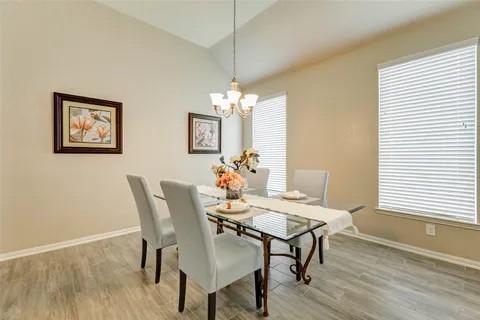 $300,000 | 5318 Madeline Grace Drive, Brookshire, TX 77423