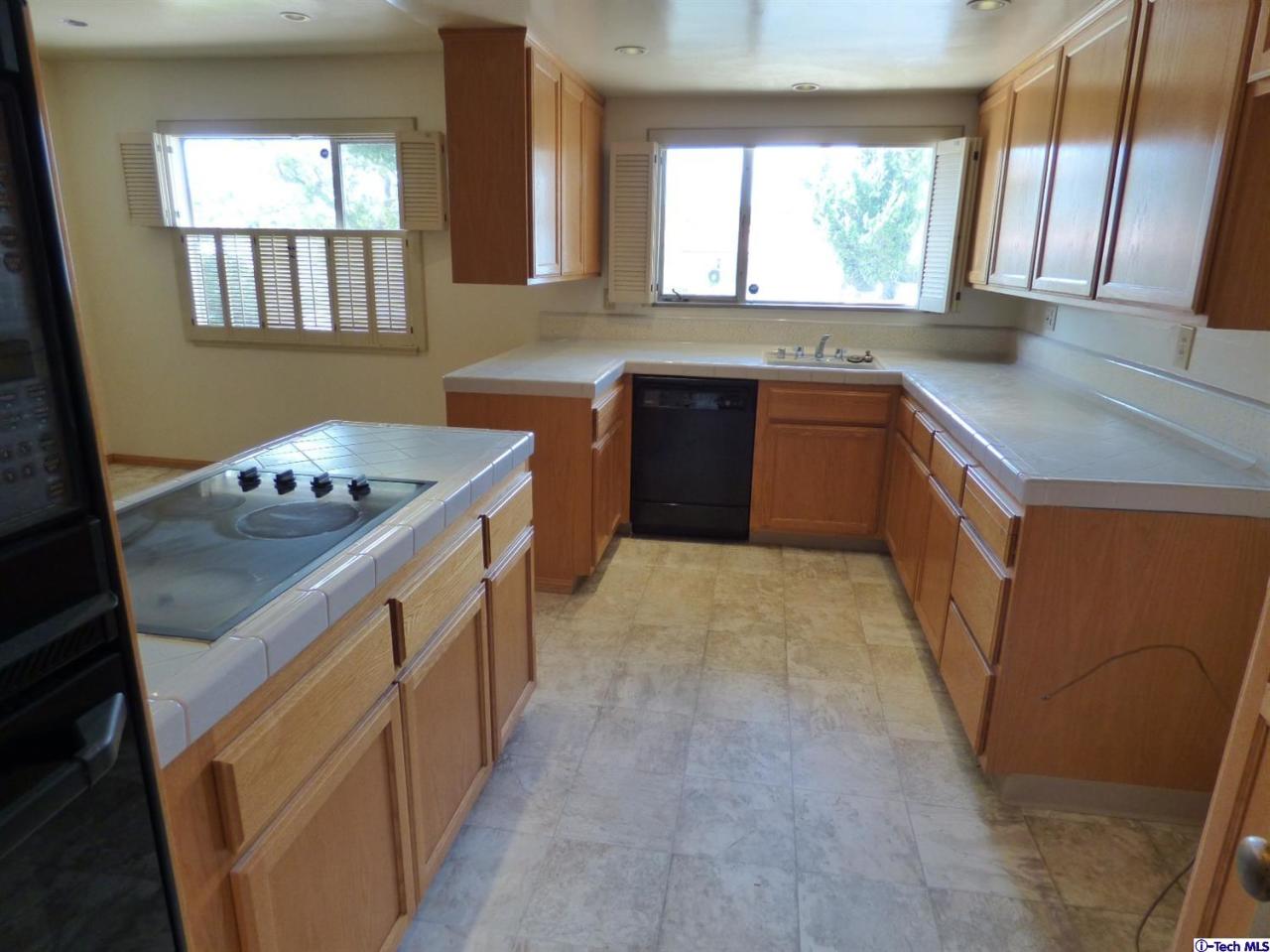 1350 Riviera Drive Pasadena, CA 91107 - Photo 9 of 16 Additional Photo