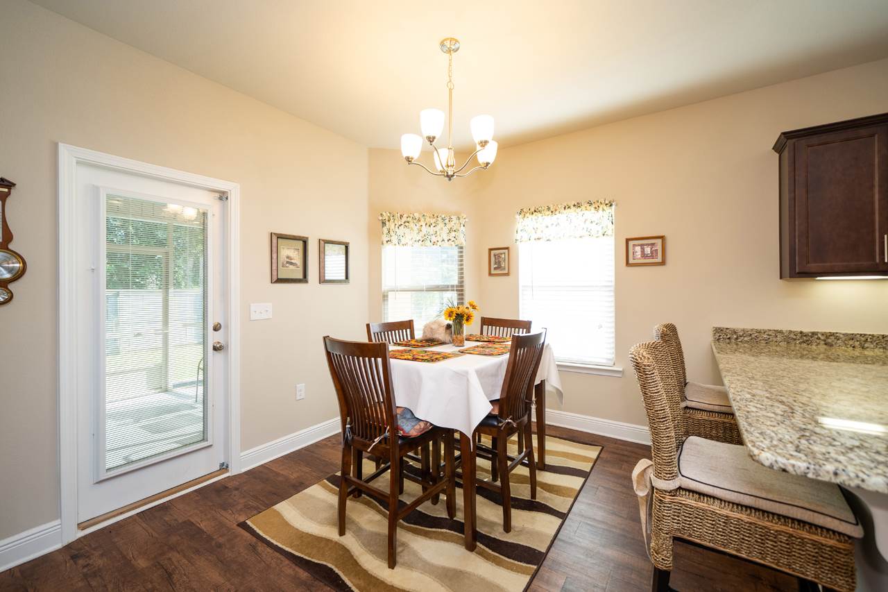 1460 Surrey Loop Foley, AL 36535 - Photo 6 of 23