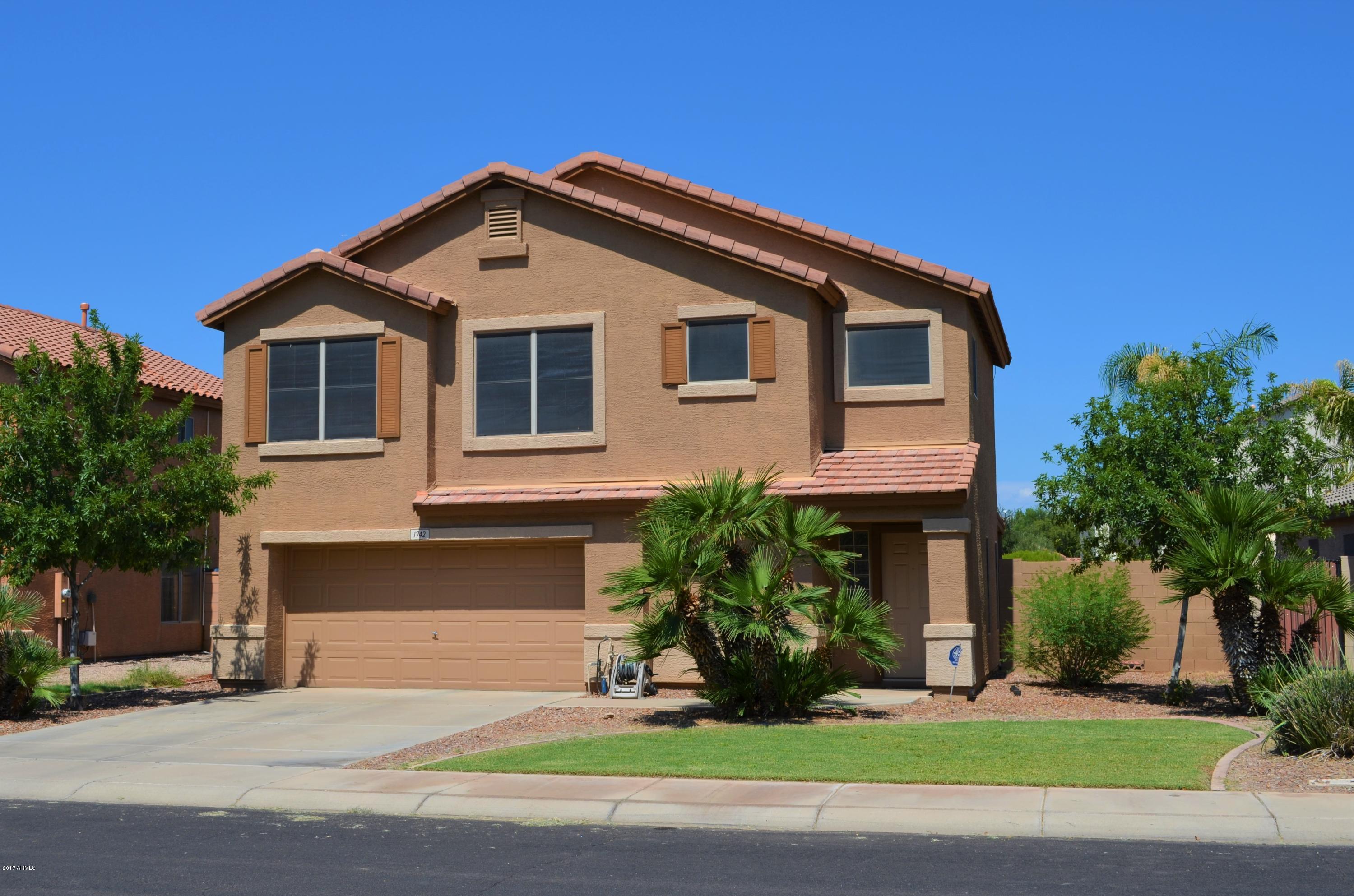 1742 East Del Rio Street Gilbert, AZ 85295 - Photo 2 of 28 Front 2