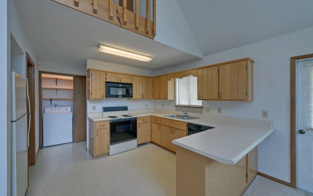 215 Black Bear Ridge Murphy, NC 28906 - Photo 8 of 39