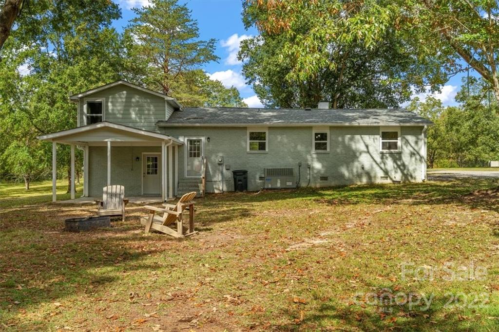 1631 Lawrence Road Clover, SC 29710 - Photo 38 of 48 a front view of a house with garden