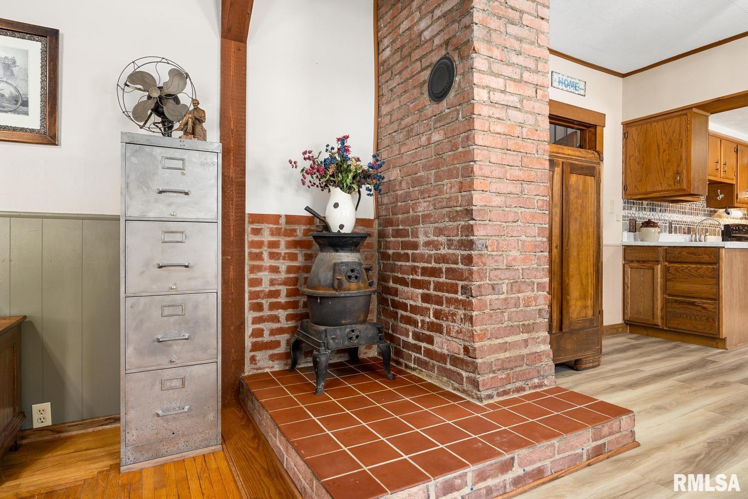 101 South Hanover Street Metamora, IL 61548 - Photo 21 of 54