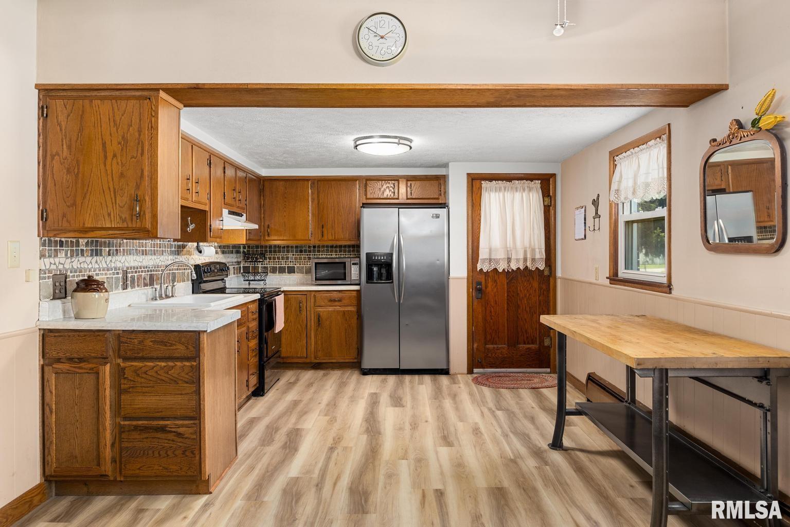 101 South Hanover Street Metamora, IL 61548 - Photo 24 of 54