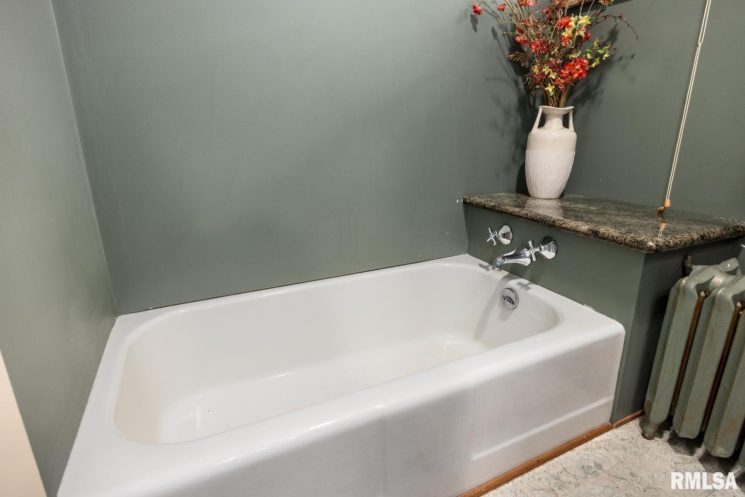 101 South Hanover Street Metamora, IL 61548 - Photo 41 of 54