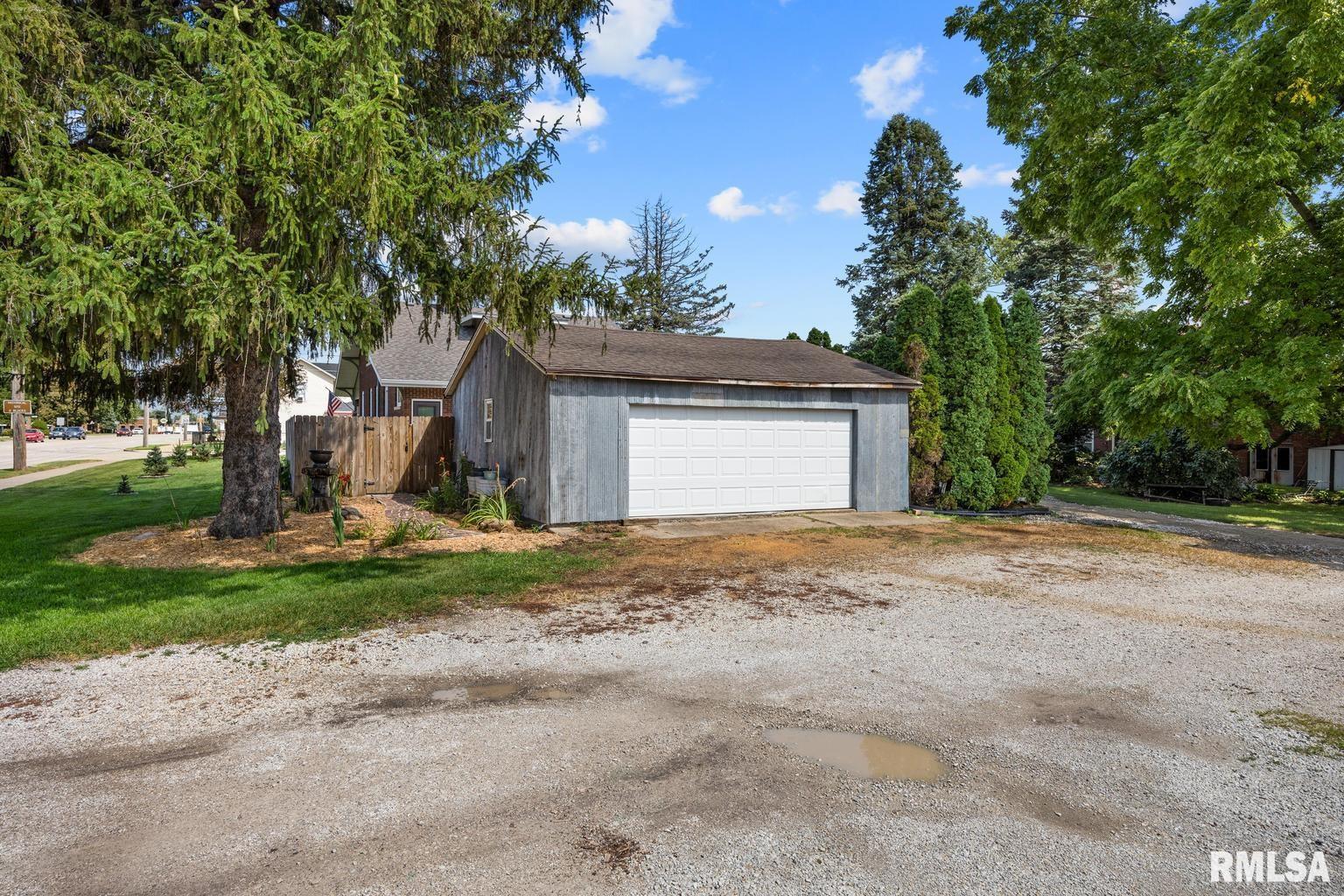 101 South Hanover Street Metamora, IL 61548 - Photo 50 of 54