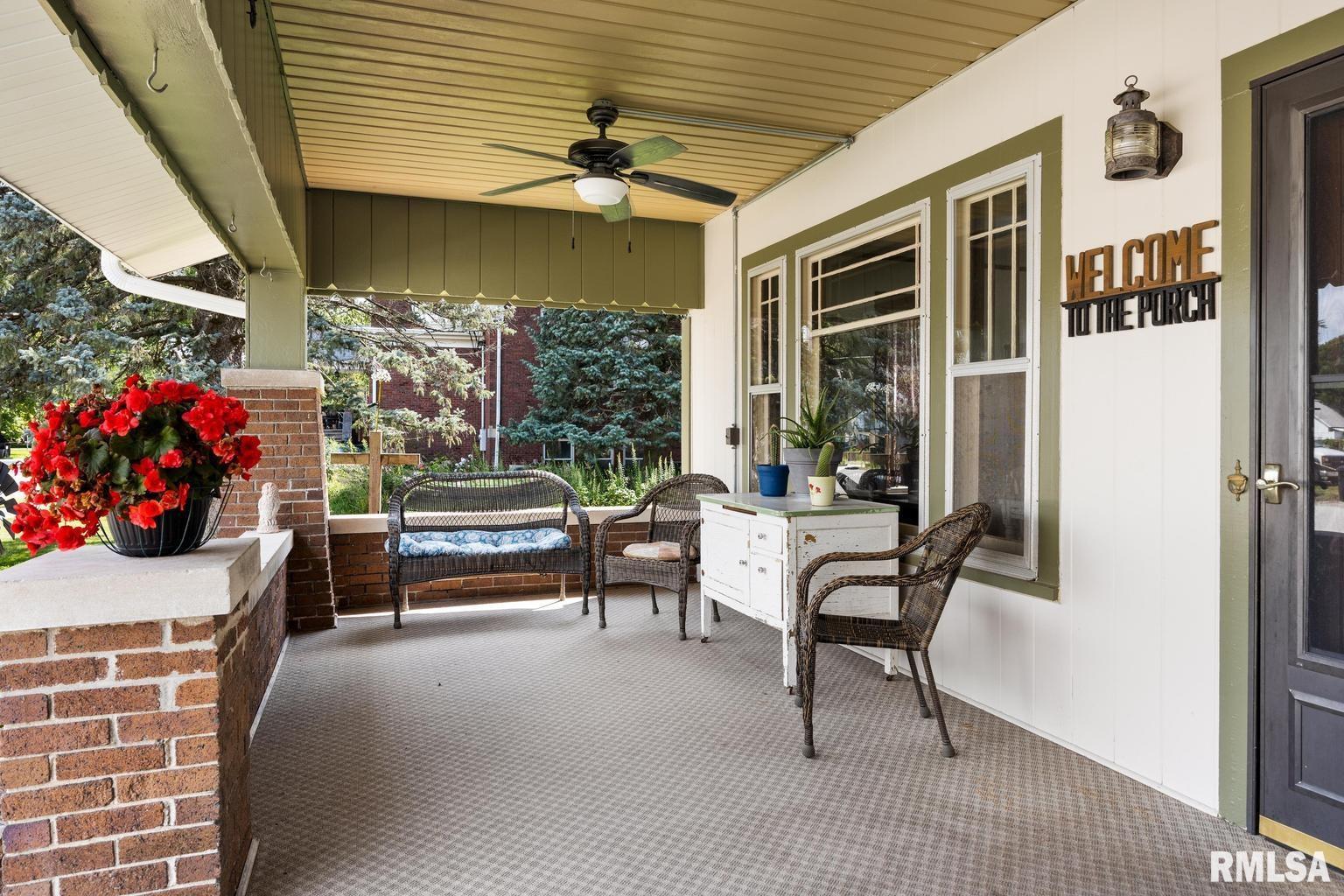 101 South Hanover Street Metamora, IL 61548 - Photo 6 of 54