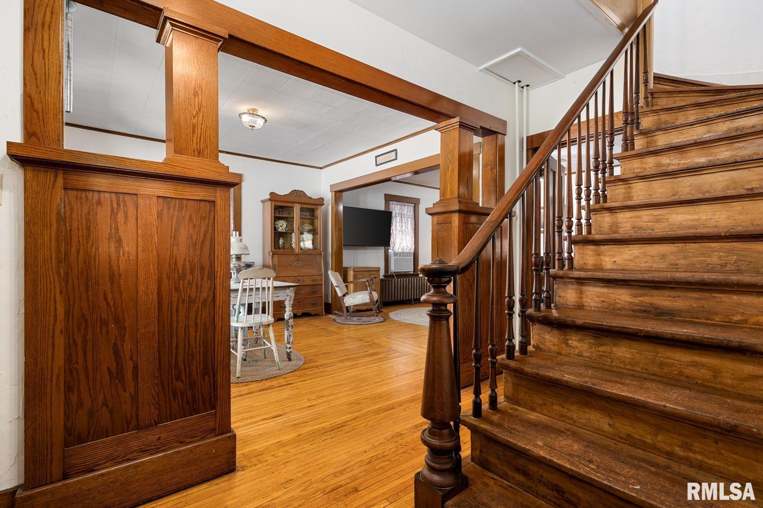 101 South Hanover Street Metamora, IL 61548 - Photo 9 of 54