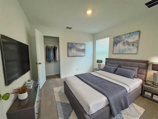 $1,550 | 184 Chapel Beck Drive, Kyle, TX 78640