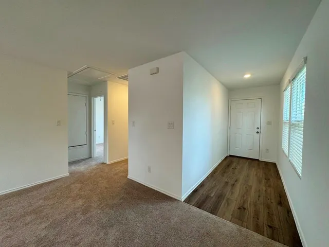 $1,550 | 184 Chapel Beck Drive, Kyle, TX 78640