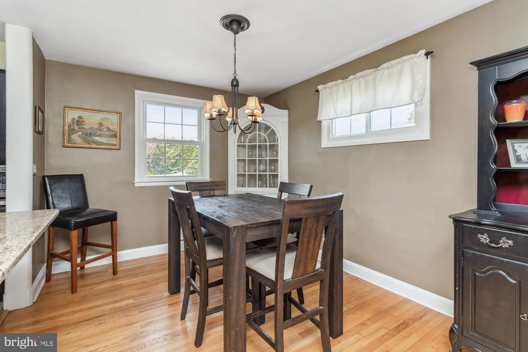 1618 Alston Road Towson, MD 21204 - Photo 5 of 26 Beautiful hardwoods & updated windows throughout