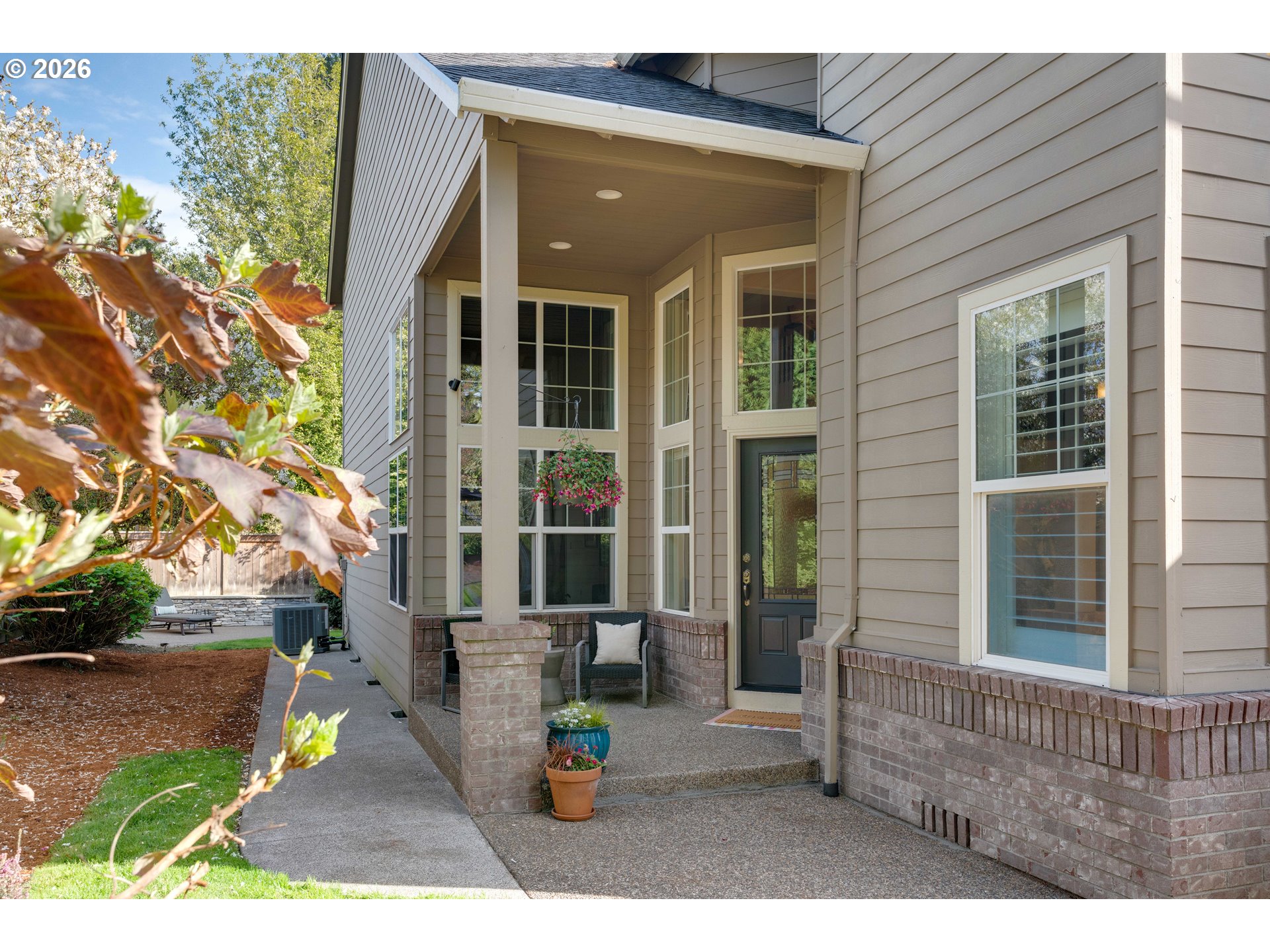 4485 Southwest Joshua Street Tualatin, OR 97062 - Photo 2 of 43