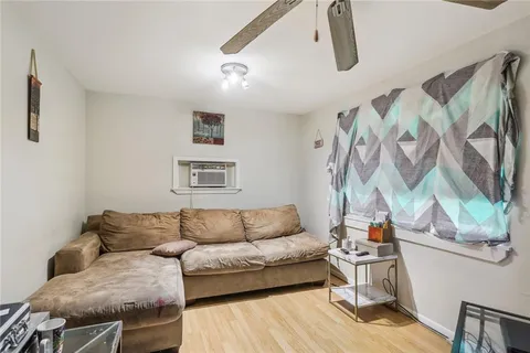 $165,000 | 1044 Avenue D, Westwego, LA 70094