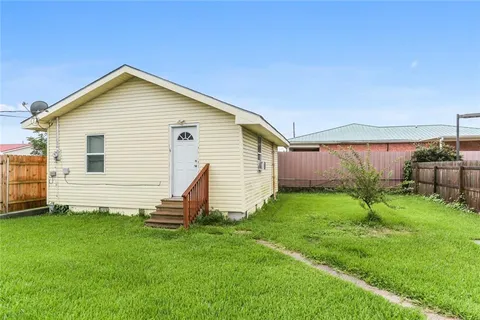 $165,000 | 1044 Avenue D, Westwego, LA 70094