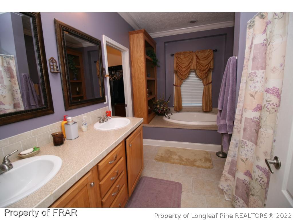 1671 Sivertson Road Autryville, NC 28318 - Photo 11 of 36 Gallery Image 11
