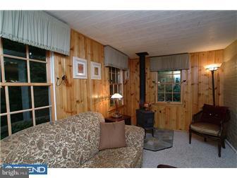 28 Moreland Road Paoli, PA 19301 - Photo 7 of 12