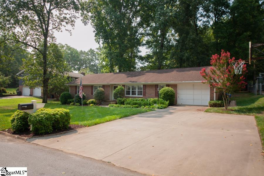 21 South Del Norte Road Greenville, SC 29615 - Photo 3 of 26 Gallery Image 3