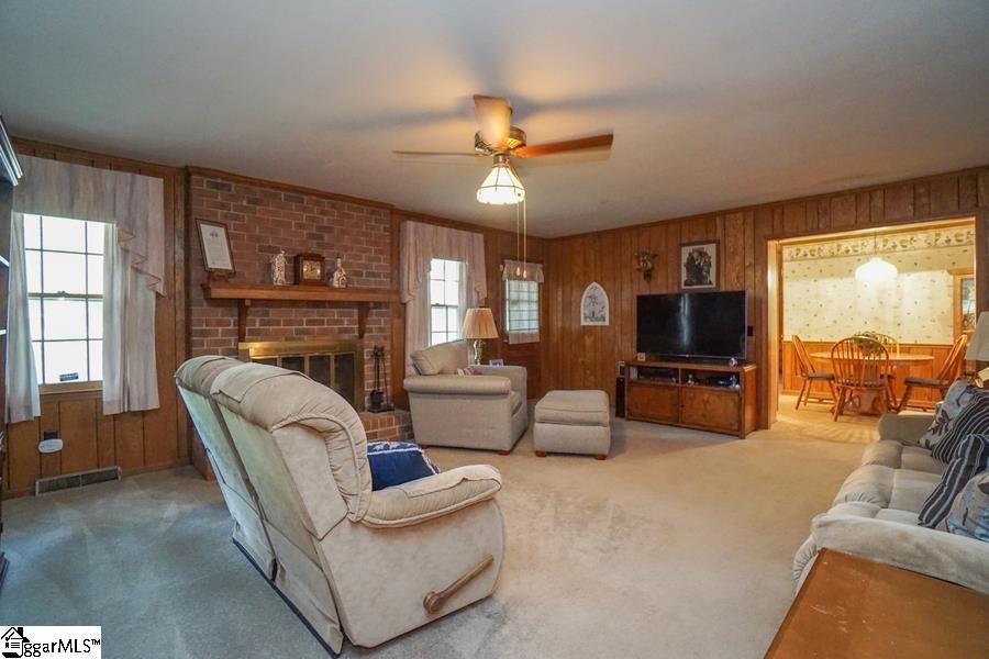 21 South Del Norte Road Greenville, SC 29615 - Photo 8 of 26 Gallery Image 8