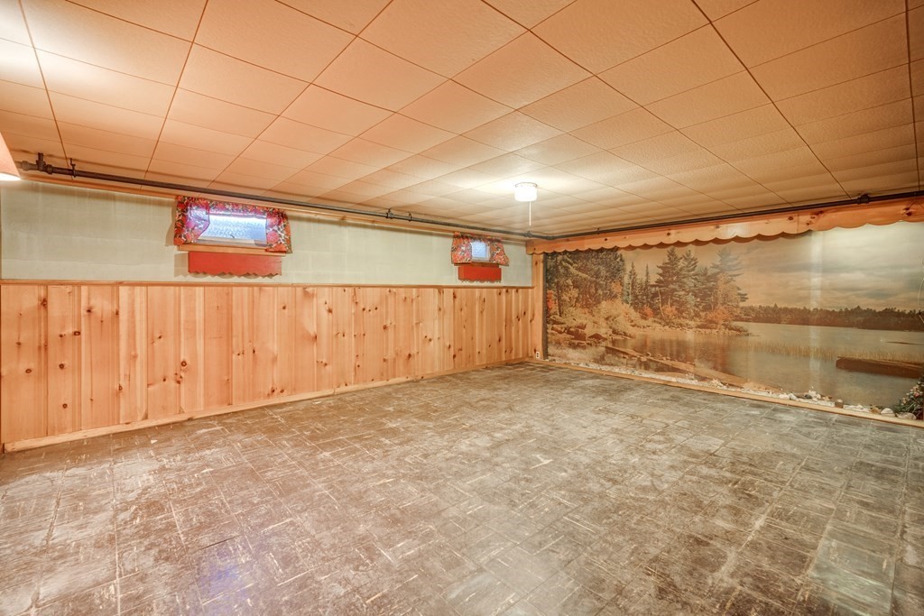 137 Lawrence Road Chicopee, MA 01013 - Photo 34 of 38 a view of garage