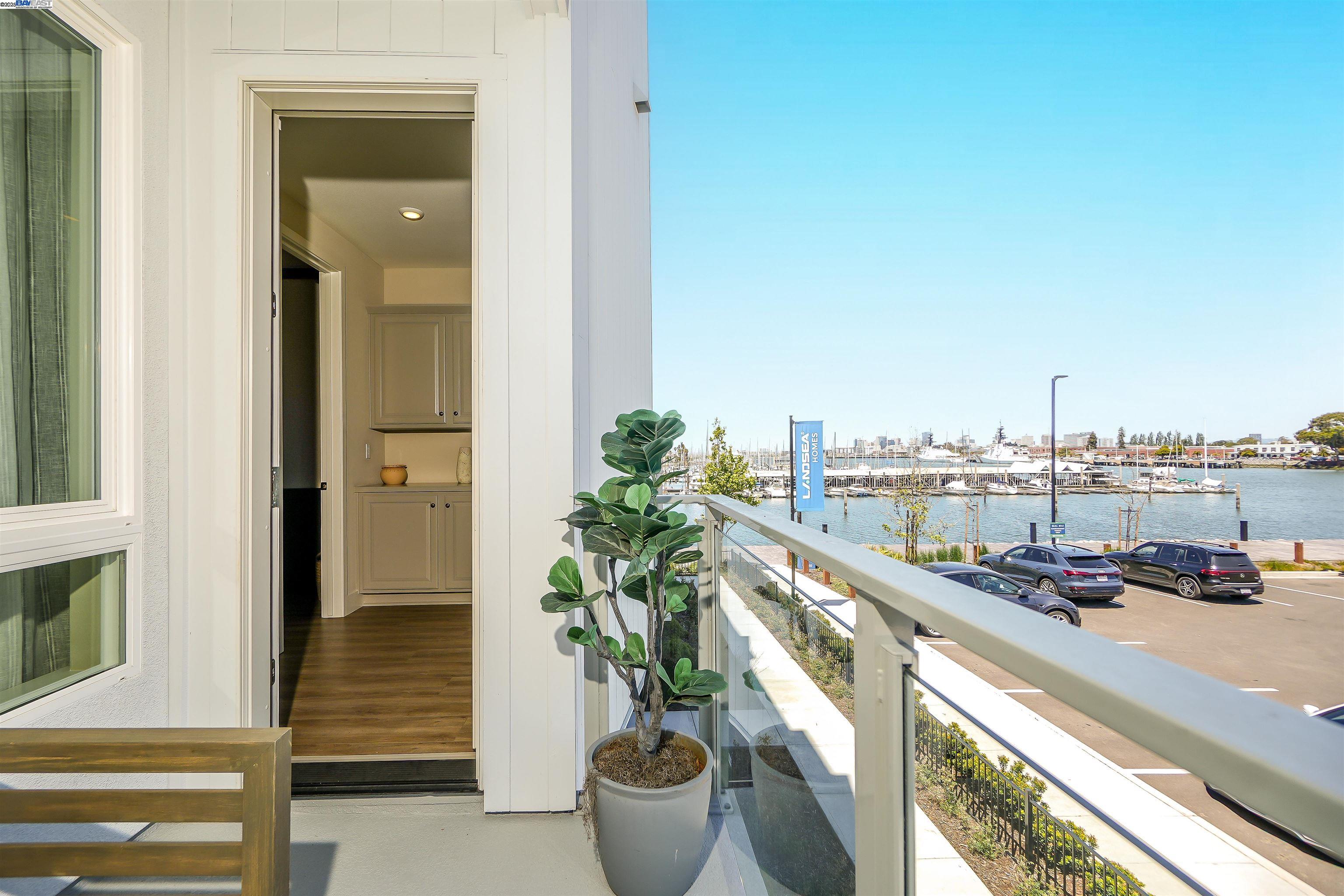 2256 Stanford Street Alameda, CA 94501 - Photo 19 of 60 a view of a balcony with seating space