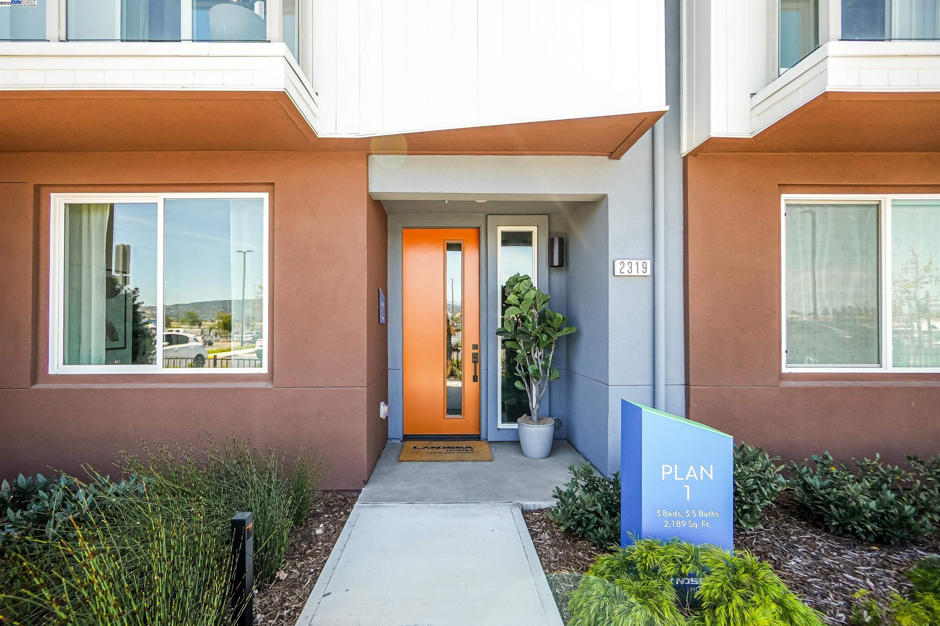 2256 Stanford Street Alameda, CA 94501 - Photo 4 of 60 Model home shown. Actual finishes/features/location vary from those in photos.