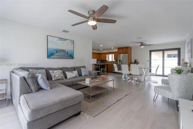 $3,990 | 510 Southeast 3rd Avenue, Unit A, Dania Beach, FL 33004