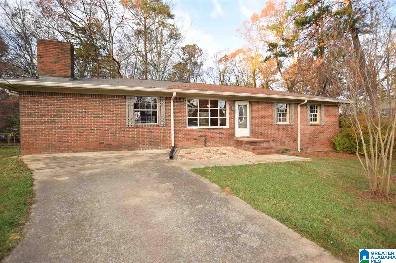 316 Hunter Road Gardendale, AL 35071 - Photo 1 of 38