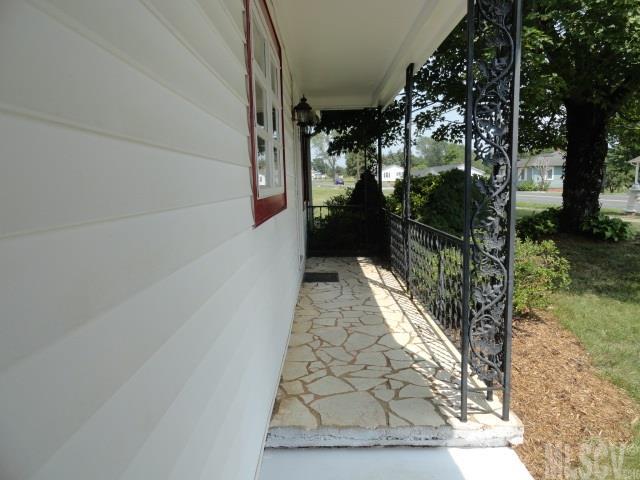 225 Cedar Valley Road Hudson, NC 28638 - Photo 13 of 25 Gallery Image 13