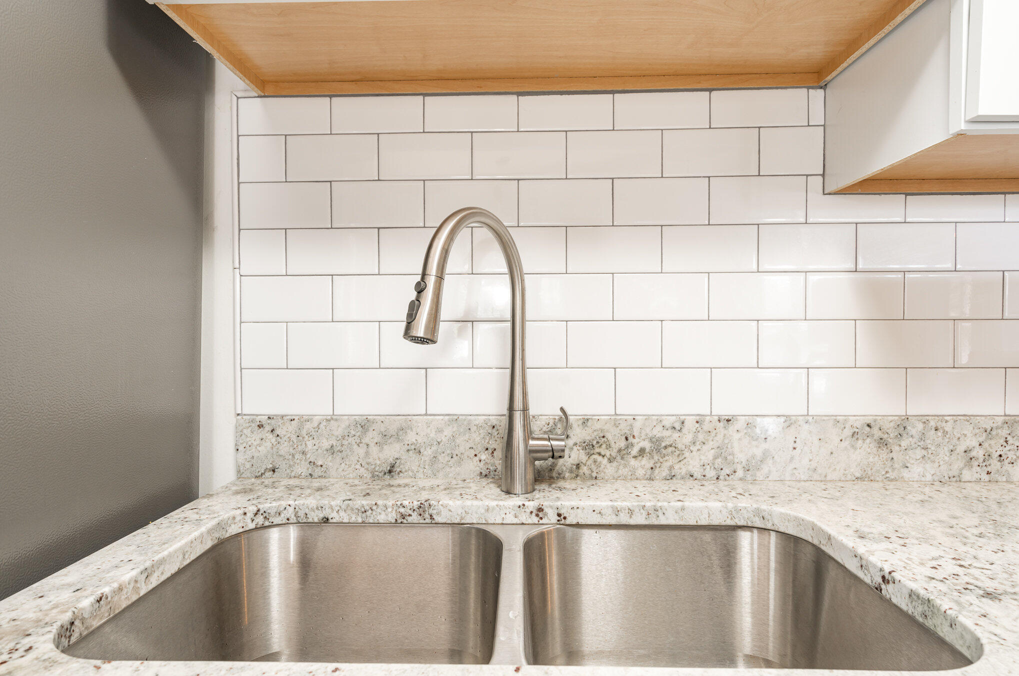 255 Robbins Avenue Roscommon, MI 48653 - Photo 16 of 40 025_dsc01597-edit