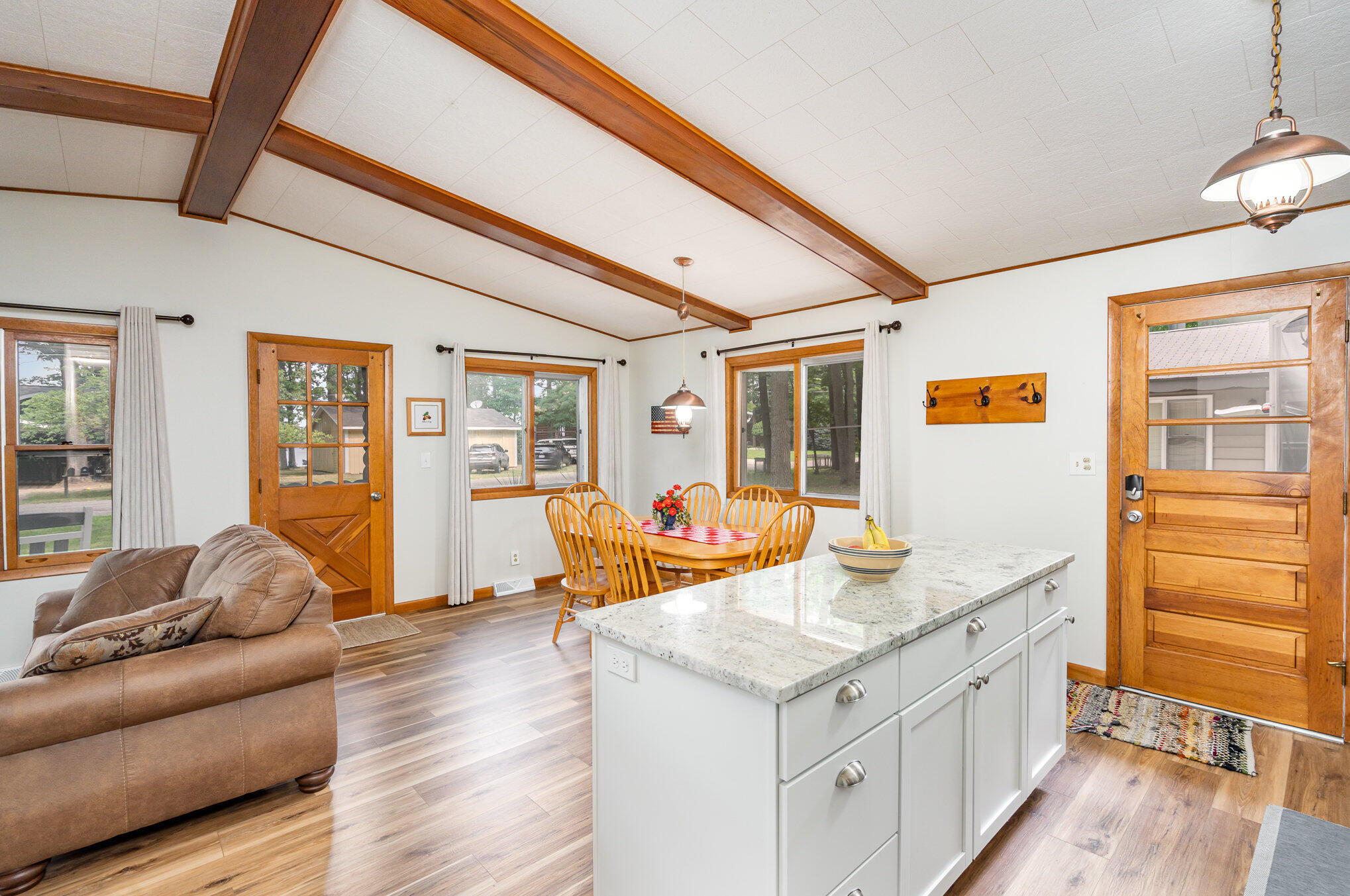 255 Robbins Avenue Roscommon, MI 48653 - Photo 7 of 40 028_dsc01606-edit