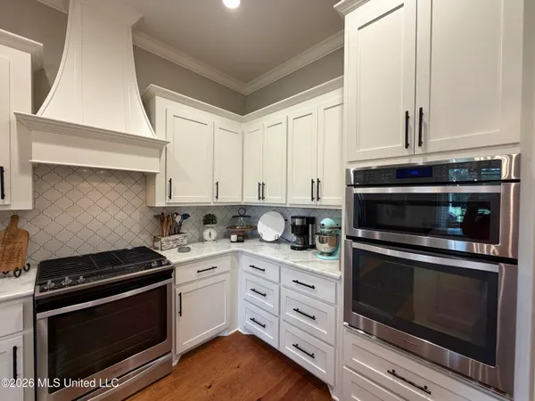 $575,000 | 1512 Callender Road Northeast, Brookhaven, MS 39601