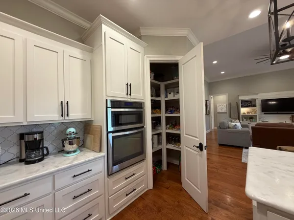 $575,000 | 1512 Callender Road Northeast, Brookhaven, MS 39601